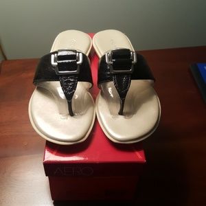 Aerosoles Black Patent sandals